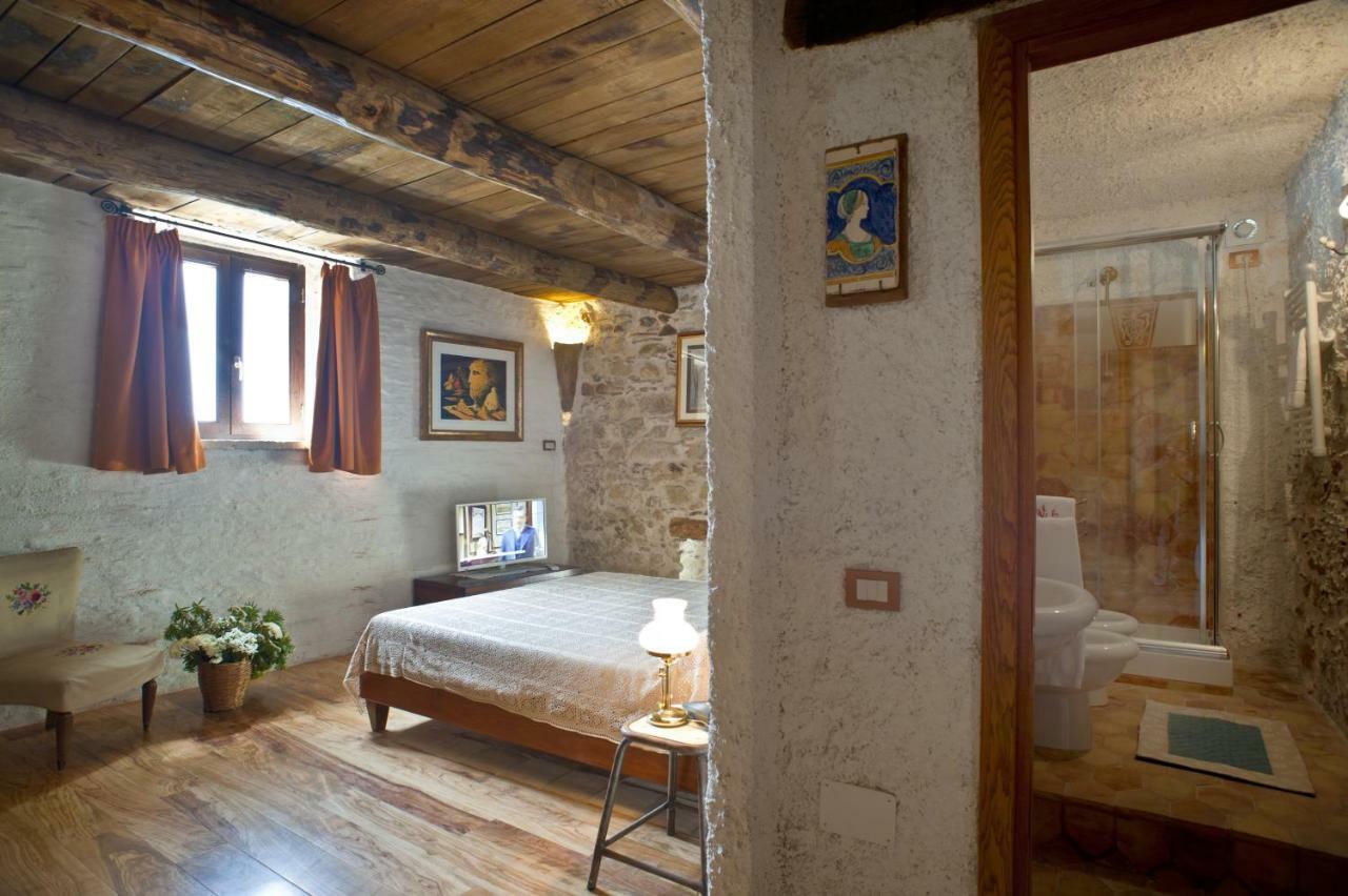 Residenza D'Epoca Borgodifiume Ξενοδοχείο Fiumefreddo Bruzio Εξωτερικό φωτογραφία
